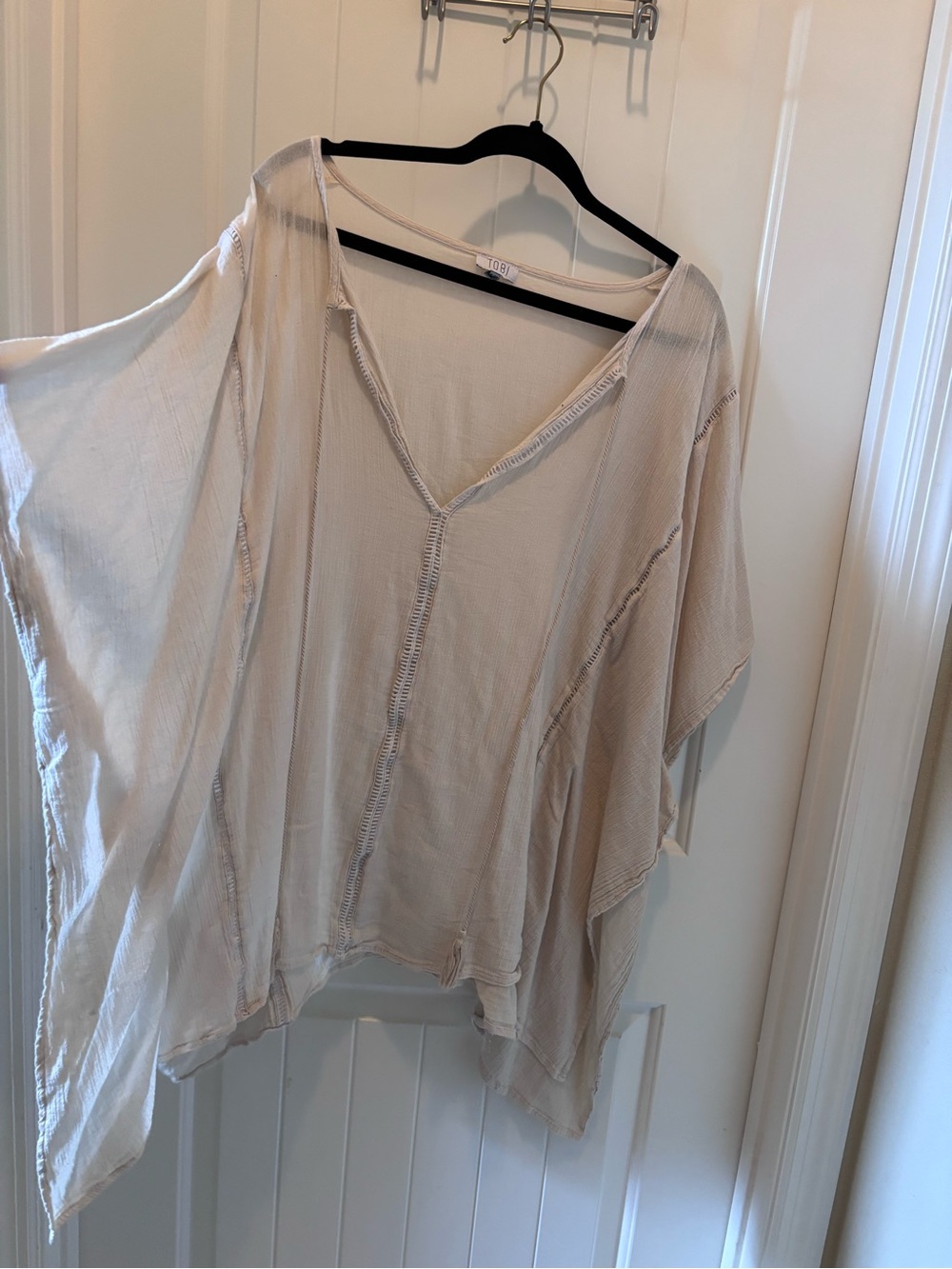 Tobi Light Cream V‑Neck Boho Cover Up